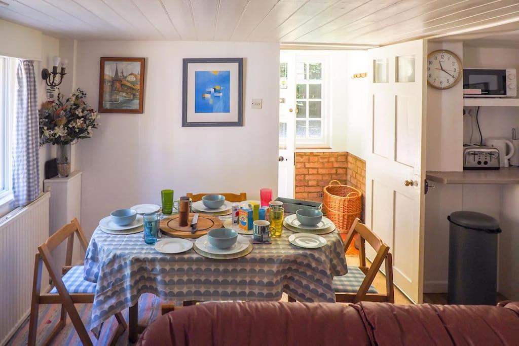 Landford's Cottage, Your Retreat! Holiday home *